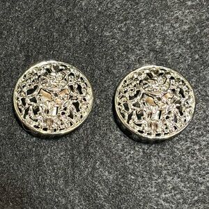 Vtg Sarah Cov Round Clip On Silver Tone Earrings